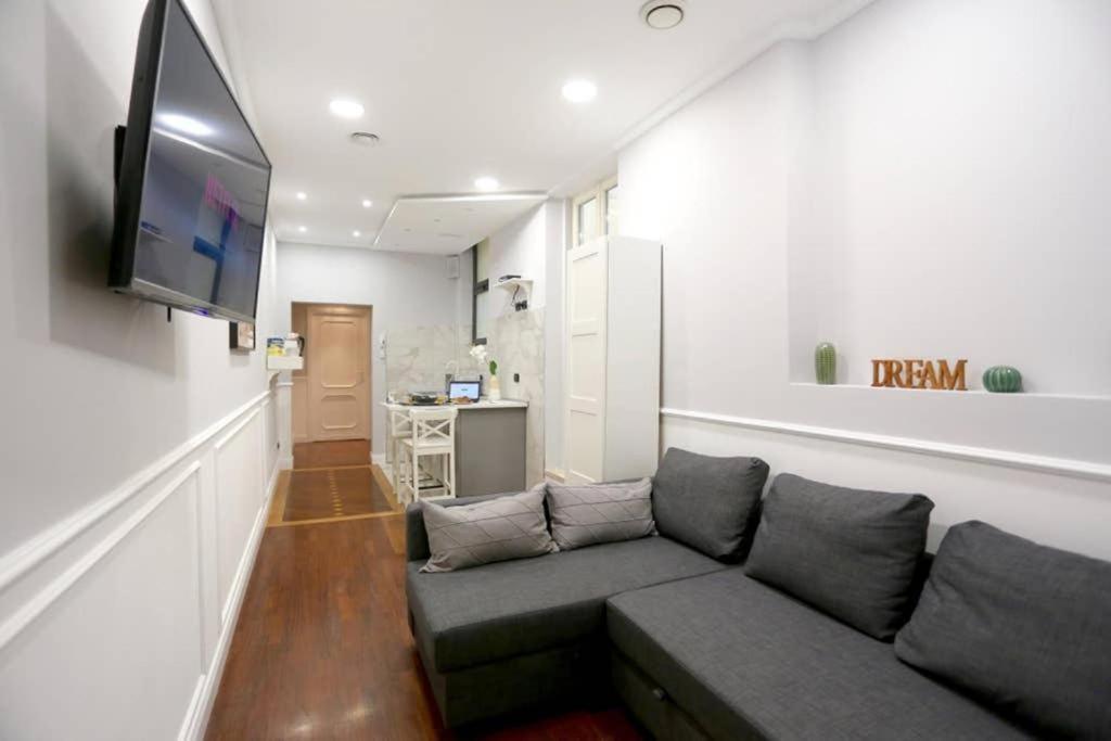 Atrhome Frattina Luxury Rome Bagian luar foto